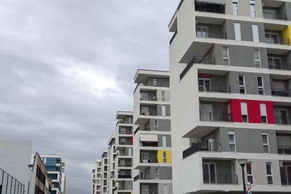 Ambient biznesi me qera 1+1 ne Tirane - 1,200 Euro