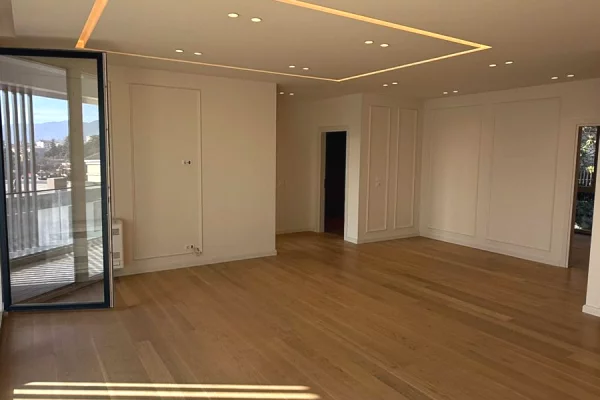 Shtepi ne shitje 3+1 ne Tirane - 365,000 Euro