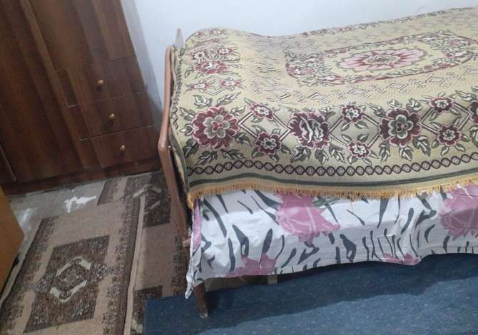 Shtepi me qera Apartament ne Tirane, 1+1, Mobilimi E mobiluar, Pagesa 25,000  Leke.