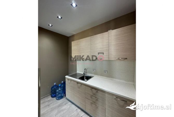 Casa in vendita 3+1 a Tirana - 550,000 Euro