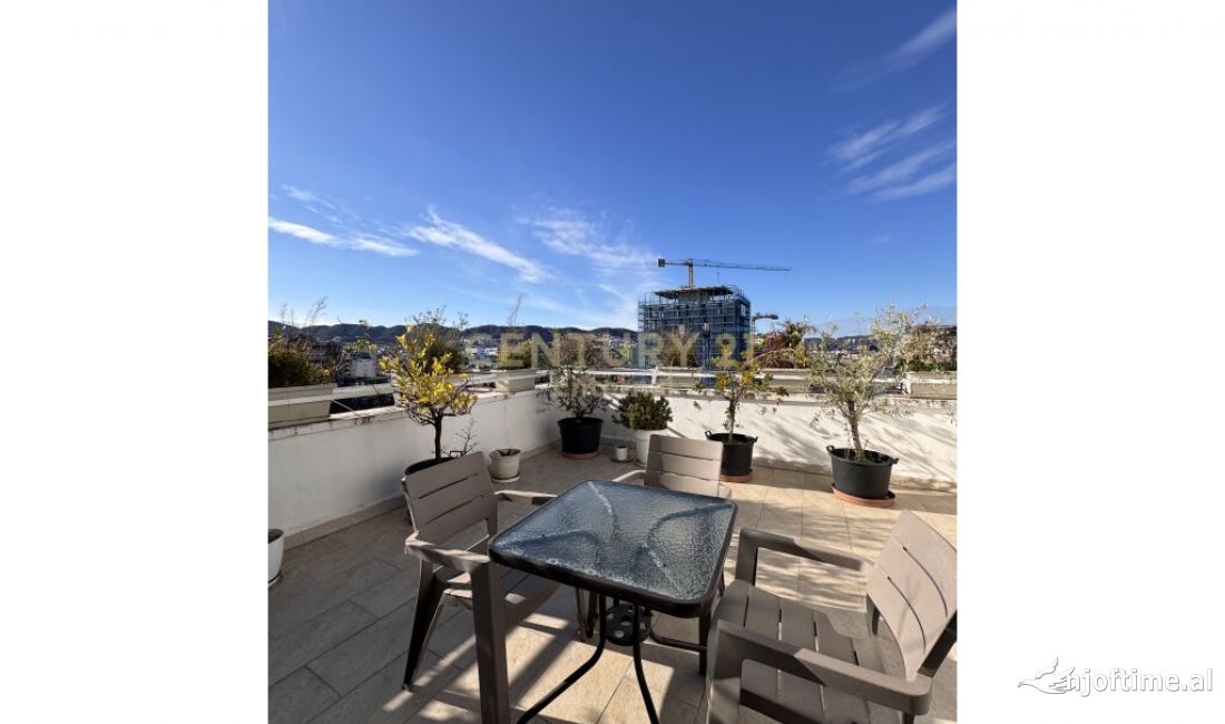 Shtepi me qera Apartament ne Tirane, 2+1, Mobilimi Pjeserisht e mobiluar, Pagesa 1,300  Euro.