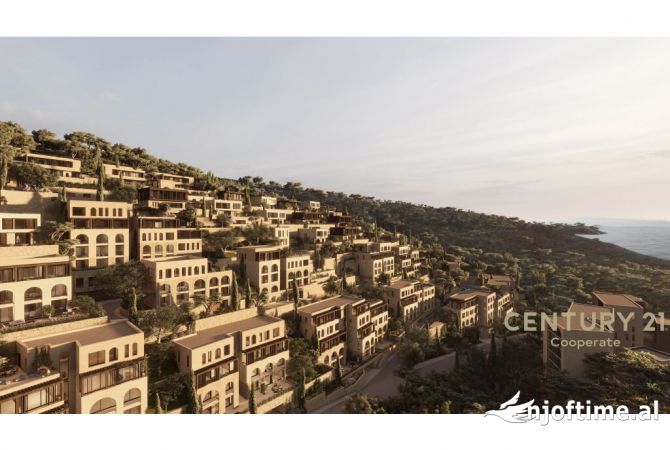 Casa in vendita 2+1 a Himara - 642,000 Euro