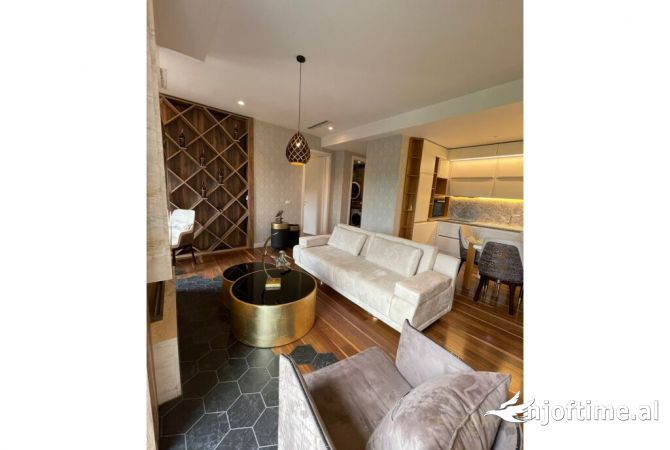 Shtepi me qera 1+1 ne Tirane - 1,300 Euro