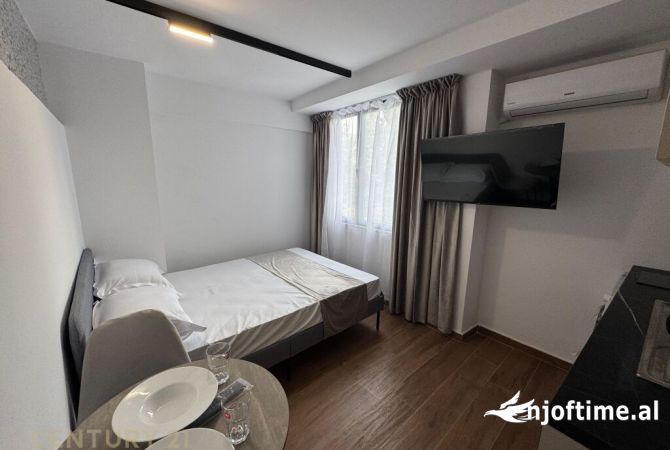 Shtepi ne shitje Apartament ne Tirane, Garsoniere, Mobilimi E mobiluar, Pagesa 345,000  Euro.