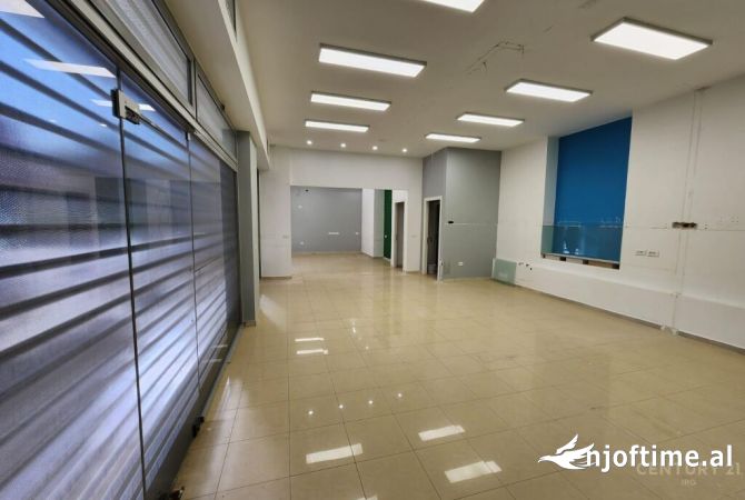 Ambient biznesi me qera 1+1 ne Tirane - 390,000 Euro