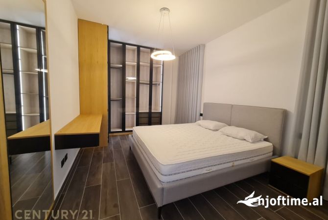 Shtepi me qera 2+1 ne Tirane - 1,600 Euro