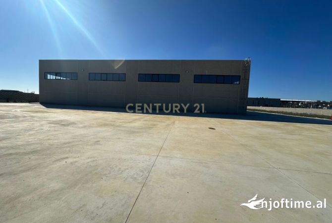 Ambient biznesi me qera 4+1 ne Tirane - 10,000 Euro