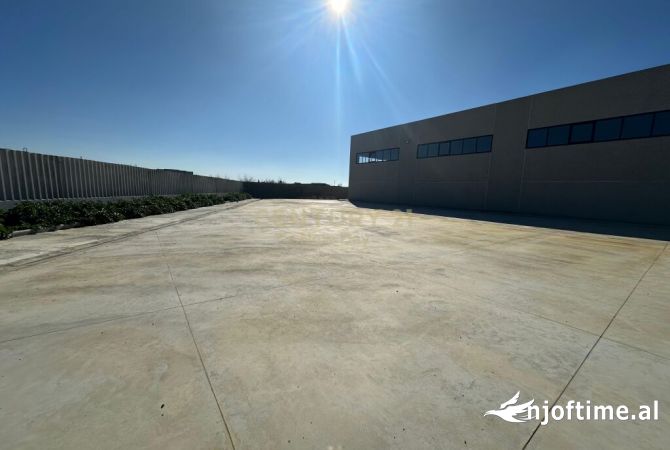 Ambient biznesi me qera 4+1 ne Tirane - 10,000 Euro