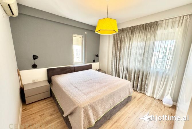 Shtepi me qera 3+1 ne Tirane - 900 Euro