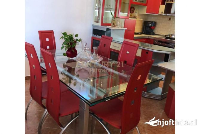 Shtepi ne shitje 2+1 ne Tirane - 310,000 Euro