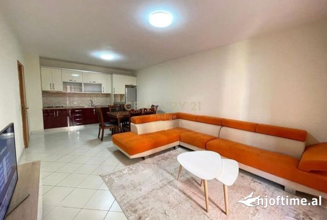 Shtepi me qera 2+1 ne Tirane - 500 Euro