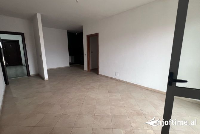 Shtepi ne shitje 1+1 ne Tirane - 95,000 Euro