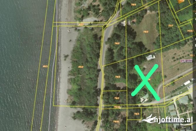 Terreno in vendita  a Alessio - 400,000 Euro