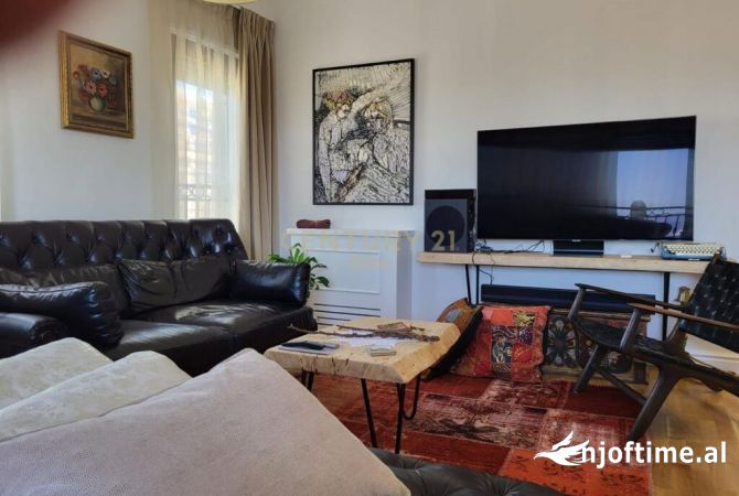 Shtepi ne shitje 2+1 ne Tirane - 350,000 Euro