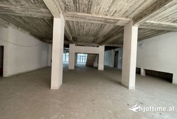Ambient biznesi me qera 1+1 ne Tirane - 12,500 Euro