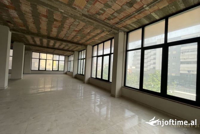 Ambient biznesi me qera 1+1 ne Tirane - 12,500 Euro