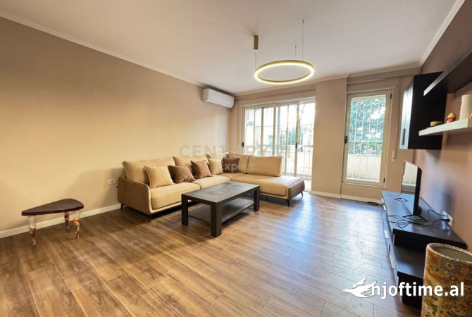 Shtepi me qera 2+1 ne Tirane - 600 Euro