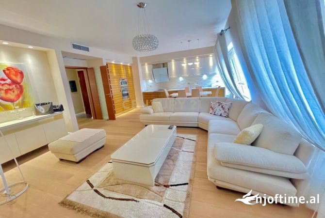 Shtepi me qera 3+1 ne Tirane - 1,800 Euro
