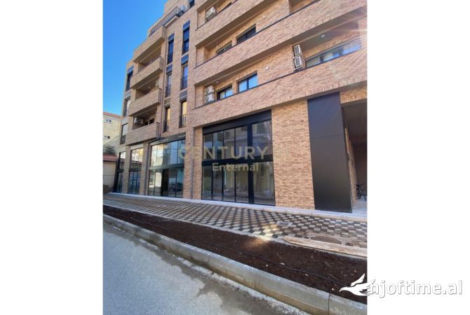 Shtepi ne shitje 2+1 ne Tirane - 289,000 Euro