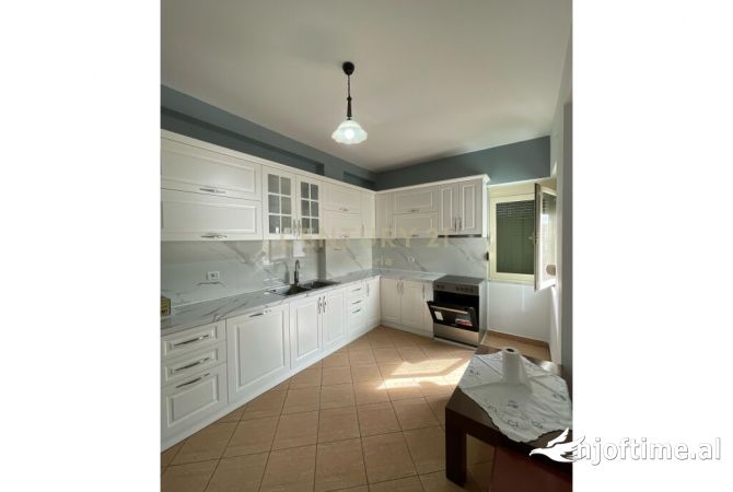 House for Sale 6+1 in Tirana - 350,000 Euro