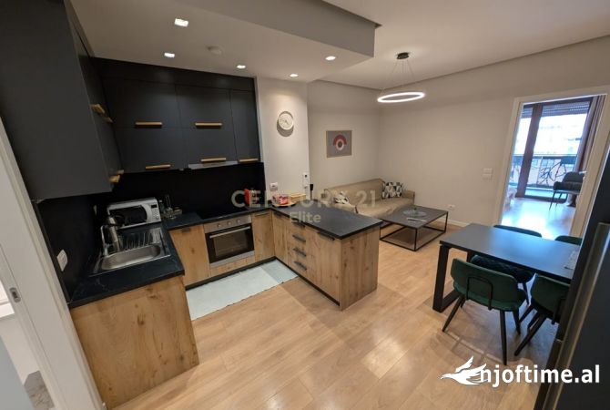 Shtepi ne shitje 3+1 ne Tirane - 960,000 Euro