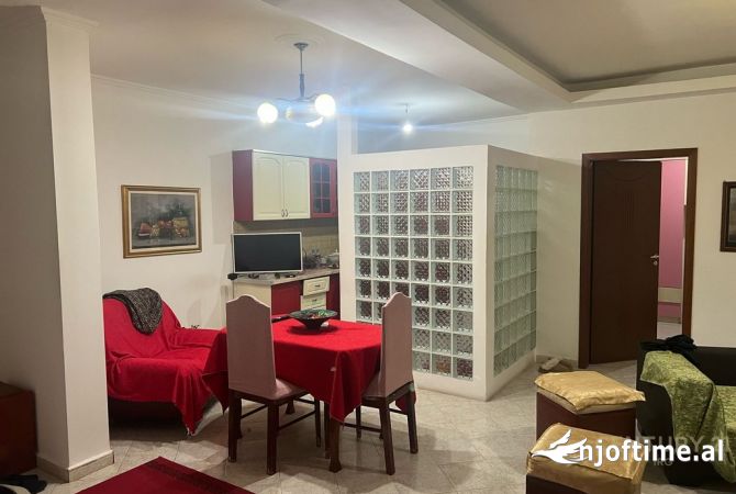 Shtepi ne shitje 4+1 ne Tirane - 237,000 Euro