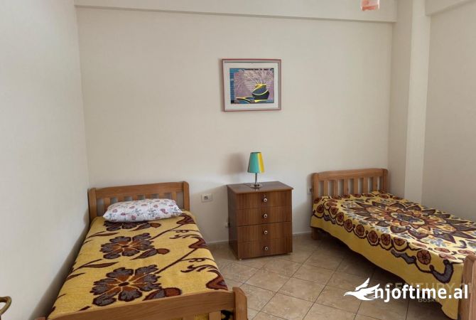 Shtepi me qera Apartament ne Tirane, 2+1, Mobilimi E mobiluar, Pagesa 500  Euro.