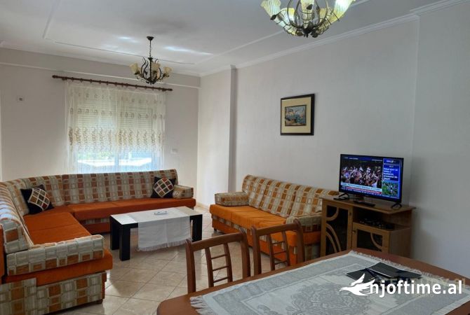 Shtepi me qera 2+1 ne Tirane - 500 Euro