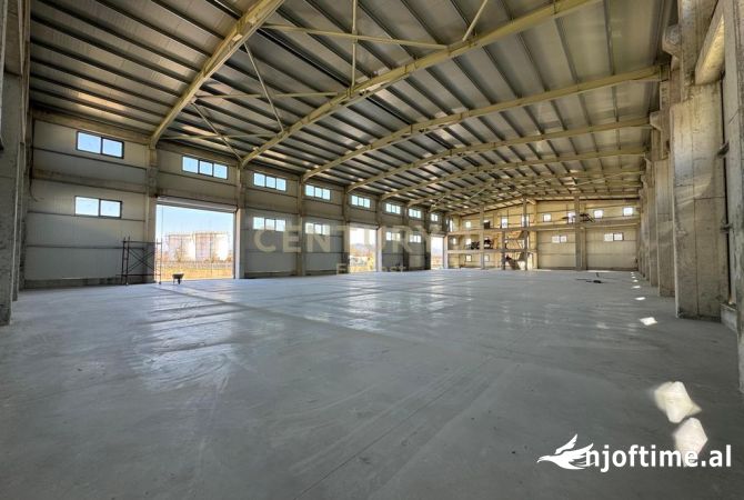 Ambient biznesi me qera 4+1 ne Tirane - 7,500 Euro