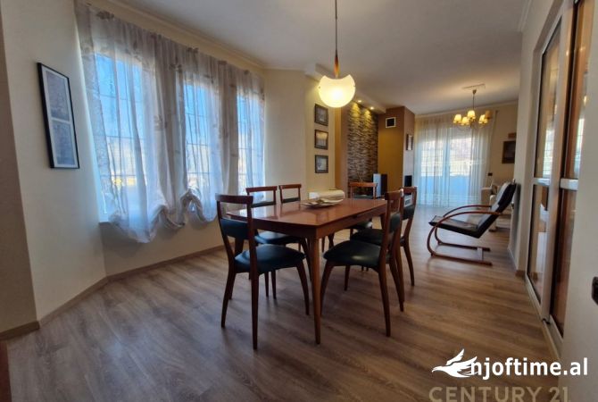Shtepi me qera 1+1 ne Tirane - 700 Euro
