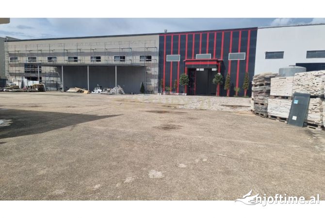 Ambient biznesi me qera 4+1 ne Tirane - 5,000 Euro