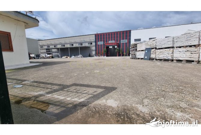 Ambient biznesi me qera 4+1 ne Tirane - 5,000 Euro