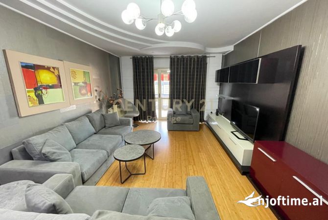 Shtepi me qera 2+1 ne Tirane - 1,200 Euro