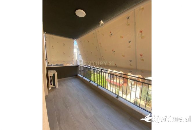 Shtepi ne shitje Apartament ne Tirane, 2+1, Mobilimi E mobiluar, Pagesa 285,000  Euro.