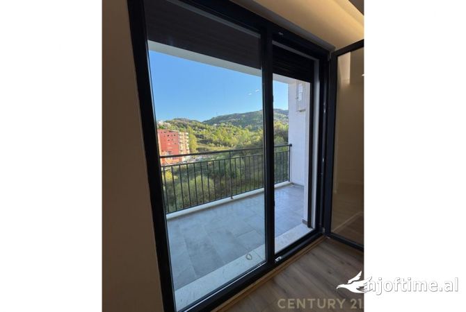 Shtepi ne shitje 2+1 ne Tirane - 230,000 Euro