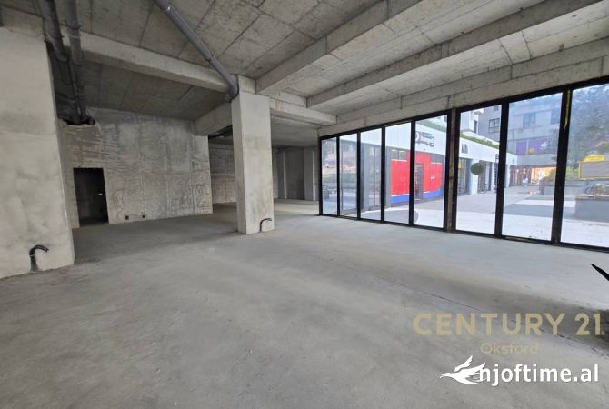 Ambient biznesi me qera 1+1 ne Tirane - 3,650 Euro