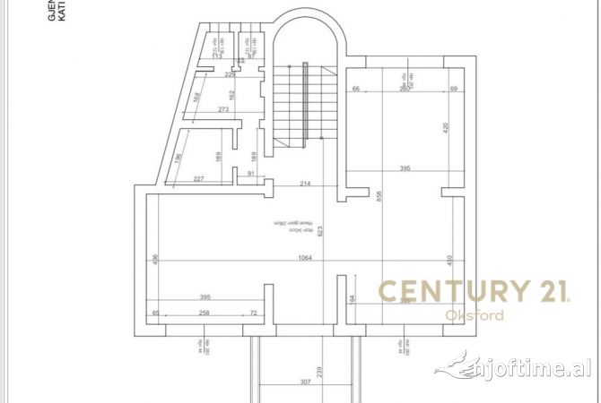 Ambient biznesi me qera 3+1 ne Tirane - 9,000 Euro