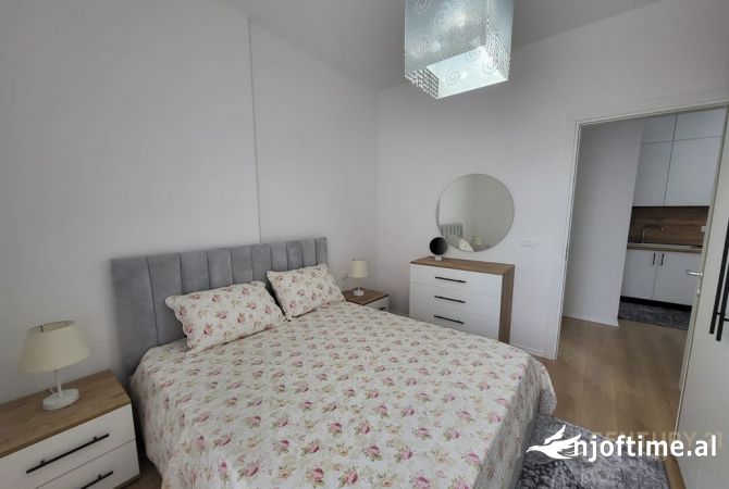 Shtepi me qera 1+1 ne Tirane - 540 Euro