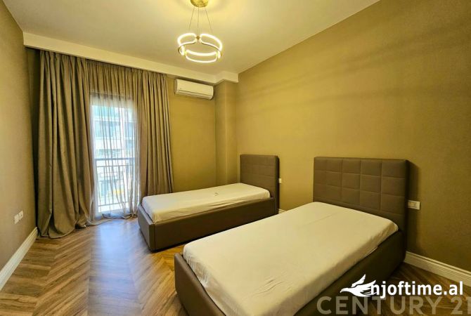 Shtepi me qera Apartament ne Tirane, 2+1, Mobilimi E mobiluar, Pagesa 650  Euro.