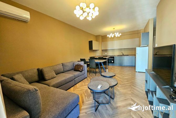 Shtepi me qera 2+1 ne Tirane - 650 Euro