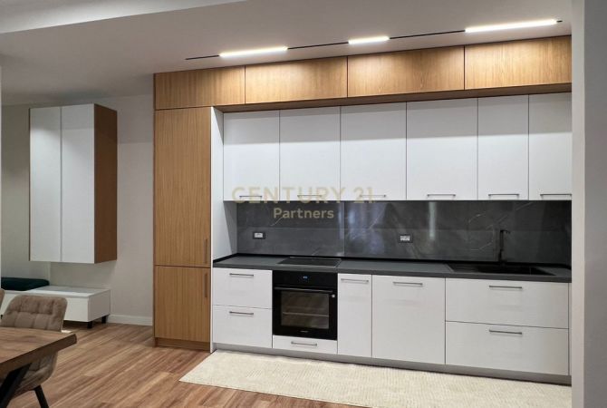 Shtepi me qera Apartament ne Tirane, 1+1, Mobilimi E mobiluar, Pagesa 1,000  Euro.