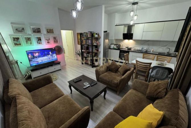 Shtepi ne shitje 2+1 ne Tirane - 210,000 Euro