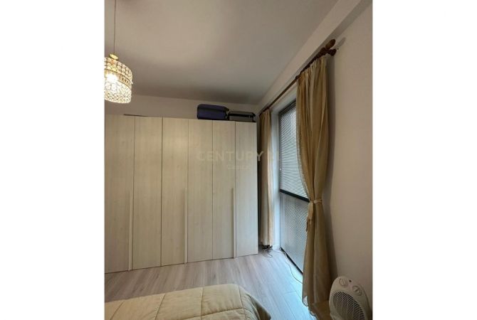Shtepi ne shitje Apartament ne Tirane, 2+1, Mobilimi E mobiluar, Pagesa 210,000  Euro.