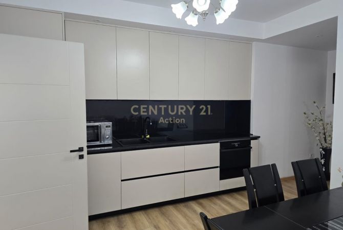 Shtepi me qera Apartament ne Tirane, 2+1, Mobilimi E mobiluar, Pagesa 700  Euro.