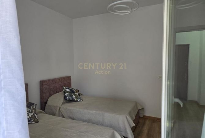 Shtepi me qera Apartament ne Tirane, 2+1, Mobilimi E mobiluar, Pagesa 700  Euro.