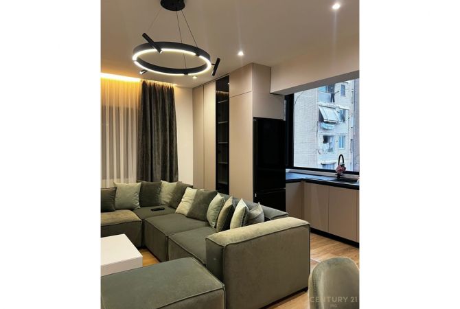 Shtepi ne shitje Apartament ne Tirane, 1+1, Mobilimi E mobiluar, Pagesa 178,000  Euro.