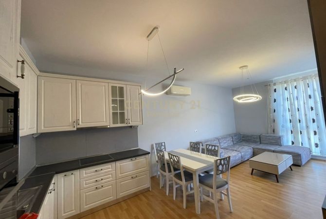 House for Rent 2+1 in Tirana - 800 Euro