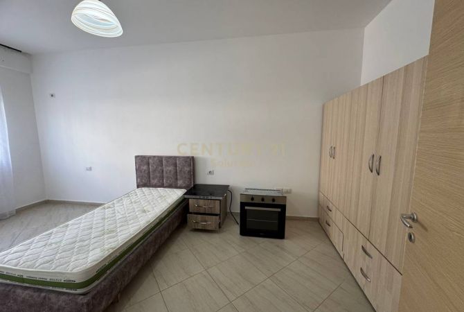 Shtepi me qera 2+1 ne Tirane - 600 Euro