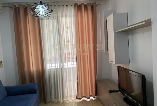 Shtepi me qera Apartament ne Tirane, 1+1, Mobilimi E mobiluar, Pagesa 400  Euro.