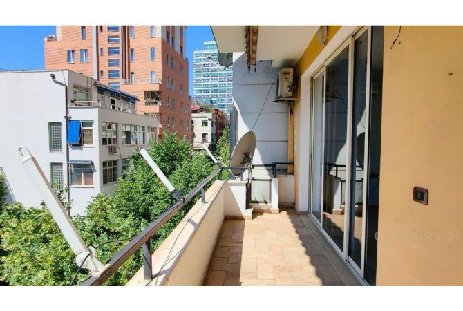 ZYRA PER QIRA 120M2 NETO TE RTSH!